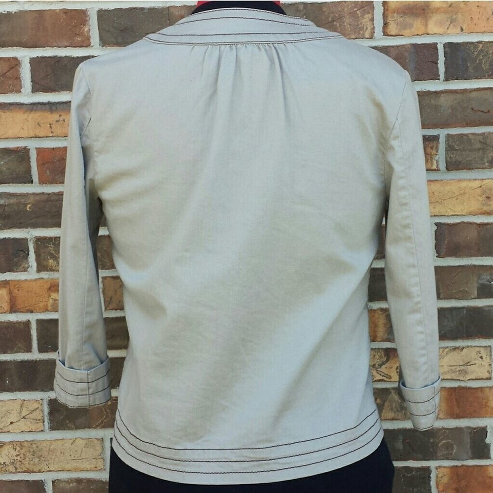90s Vintage Chico's Platinum Khaki Button Up Cropped Lightweight Utility Jacket - Picture 5 of 8